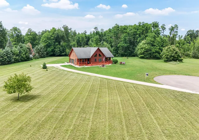 Photo 2 of Single family home for sale at 56664 Tanner Trl, Three Rivers, MI 49093 | MLS# 68026031371 | Listing updated on 2026-06-30