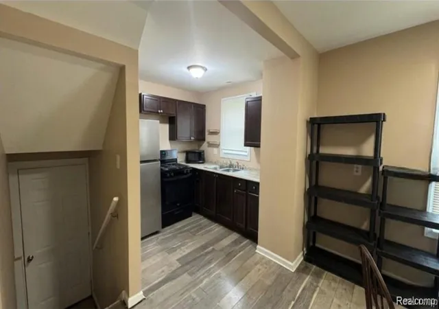 Photo 4 of Single family home for sale at 194 Genessee St, River Rouge, MI 48218 | MLS# 20261047748 | Listing updated on 2026-08-26