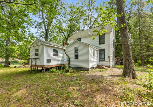 Photo 3 of Single family home for sale at 1857 Simonelli Rd, Muskegon, MI 49445 | MLS# 65026031396 | Listing updated on 2026-08-04
