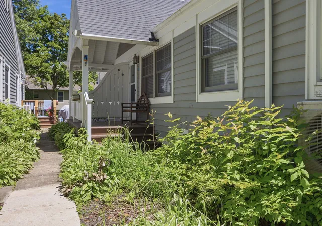 Photo 1 of Condo for sale at 15577 Victor Rd #4, Chikaming Township Berrien, MI 49129 | MLS# 69026031398 | Listing updated on 2026-08-22