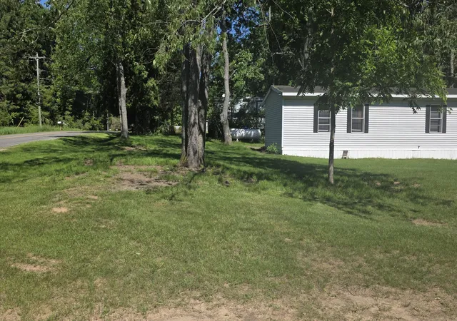Photo 3 of Single family home for sale at 6505 E Dewey Rd, Fountain, MI 49410 | MLS# 67026031427 | Listing updated on 2026-09-02