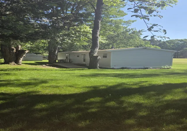 Photo 5 of Single family home for sale at 6505 E Dewey Rd, Fountain, MI 49410 | MLS# 67026031427 | Listing updated on 2026-09-02