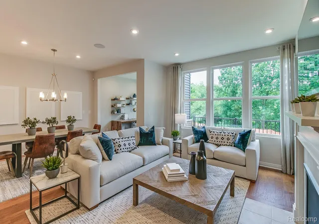 Listing Photo 4 - Condo for sale in building located at 1516 Arcadia Dr, Milford, MI 48381