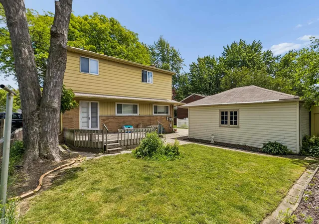 Photo 4 of Single family home for sale at 24705 Culver St, Saint Clair Shores, MI 48080 | MLS# 58050212540 | Listing updated on 2026-09-03
