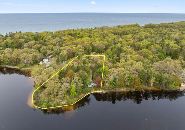 2nd image of 63 E Piney Rd, Manistee, MI 49660 | MLS# 67026031483