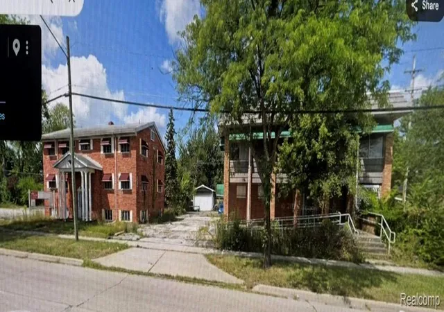 Photo 3 of Multi family home for sale at 3604 Davenport Ave, Saginaw, MI 48602 | MLS# 20261047891 | Listing updated on 2026-07-06