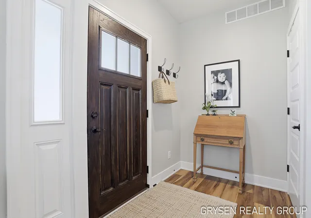 Listing Photo 4 - Condo for sale in building located at 6960 E Cottage Ln, Rockford, MI 49341