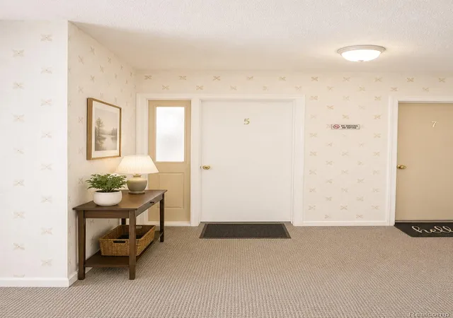 Photo 3 of Condo for sale at 33234 Kingslane Ct #5, Farmington, MI 48336 | MLS# 20261047967 | Listing updated on 2026-07-19