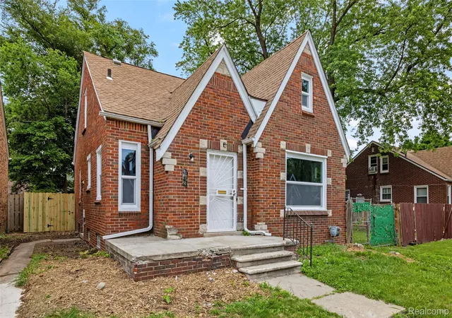 Photo 3 of Single family home for sale at 8310 Whitcomb St, Detroit, MI 48228 | MLS# 20261047973 | Listing updated on 2026-07-06