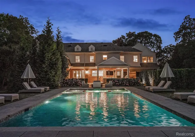 Photo 3 of Mansion for sale at 4885 N Harsdale Rd, Bloomfield Hills, MI 48302 | MLS# 20261047985 | Listing updated on 2026-07-21