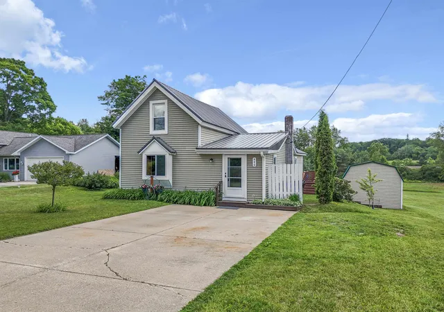 Photo 1 of Single family home for sale at 446 Whaley St, Cadillac, MI 49601 | MLS# 78080070162 | Listing updated on 2026-07-05