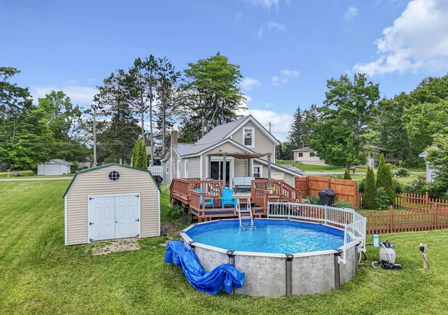 Photo 3 of Single family home for sale at 446 Whaley St, Cadillac, MI 49601 | MLS# 78080070162 | Listing updated on 2026-07-05