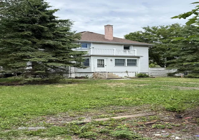 Photo 3 of Single family home for sale at 474 Riverview Ave, Monroe, MI 48162 | MLS# 57050212617 | Listing updated on 2026-08-03