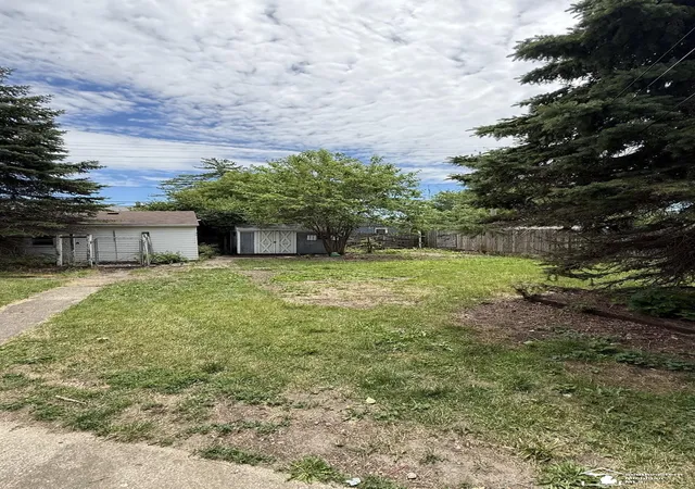 Photo 4 of Single family home for sale at 474 Riverview Ave, Monroe, MI 48162 | MLS# 57050212617 | Listing updated on 2026-08-03