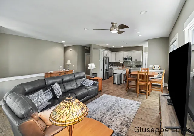 4th image of 1023 Kensington St Nw #126, Grand Rapids, MI 49534 | MLS# 65026031568
