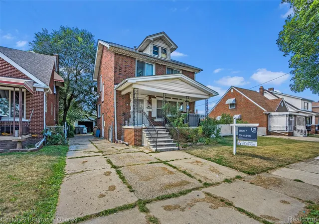 Photo 2 of Single family home for sale at 7261 Kentucky St, Dearborn, MI 48126 | MLS# 20261048018 | Listing updated on 2026-08-26