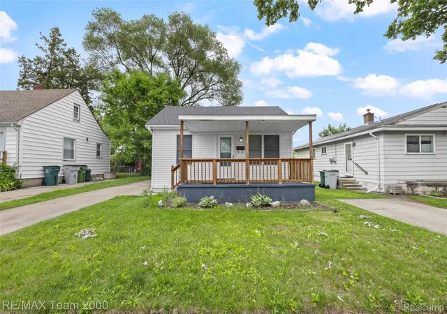 Photo 3 of Single family home for sale at 23336 Hoover Ave, Hazel Park, MI 48030 | MLS# 20261048040 | Listing updated on 2026-08-17