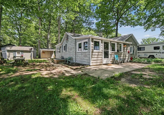 Photo 3 of Single family home for sale at 2518 N 18th Street, Fountain, MI 49410 | MLS# 67026031592 | Listing updated on 2026-06-25