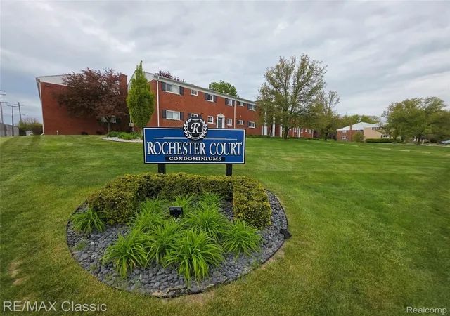 Photo 1 of Condo for sale at 1101 Tienken Ct #206, Rochester Hills, MI 48306 | MLS# 20261048062 | Listing updated on 2026-07-06