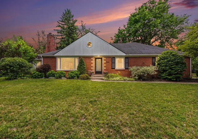 Photo 2 of Single family home for sale at 2000 E Stadium Blvd, Ann Arbor, MI 48104 | MLS# 81026031613 | Listing updated on 2026-08-26