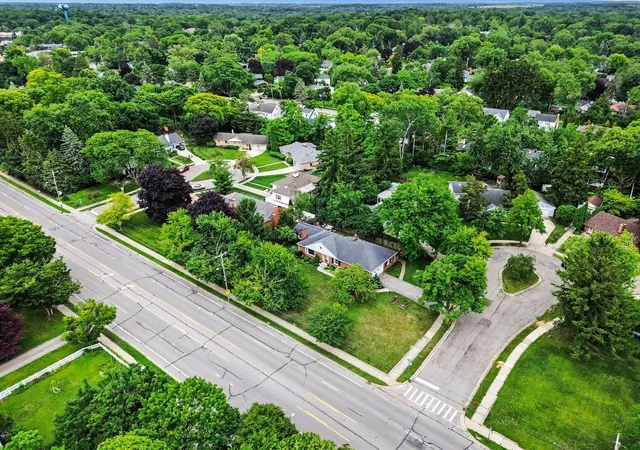Photo 46 of Single family home for sale at 2000 E Stadium Blvd, Ann Arbor, MI 48104 | MLS# 81026031613 | Listing updated on 2026-08-26
