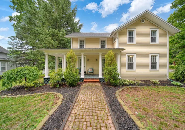 1st image of 1101 Williams St, Adrian, MI 49221 | MLS# 81026031615