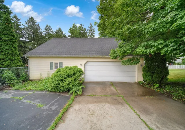 66th image of 1101 Williams St, Adrian, MI 49221 | MLS# 81026031615