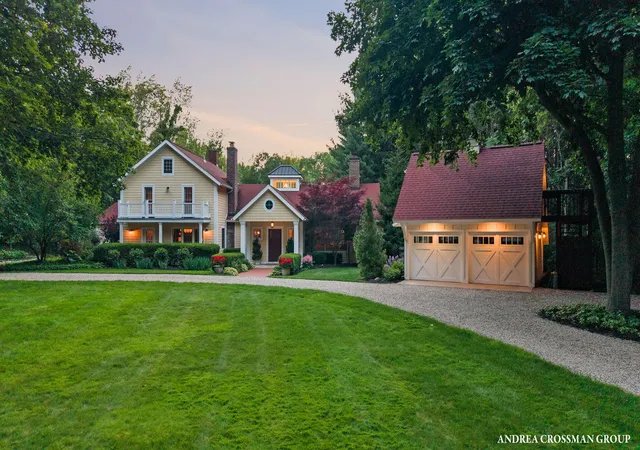 2nd image of 2075 Lakeshore Dr, Fennville, MI 49408 | MLS# 71026031627