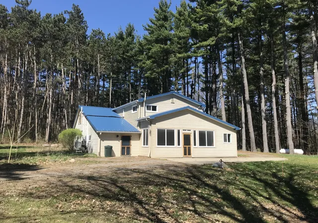 1st image of 8727 Lansing Ave, Rives Junction, MI 49277 | MLS# 55026031638