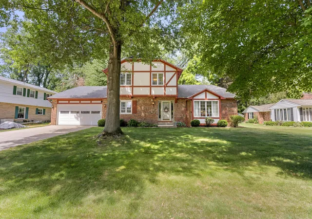 1st image of 408 S Moorland Dr, Battle Creek, MI 49015 | MLS# 64026031644