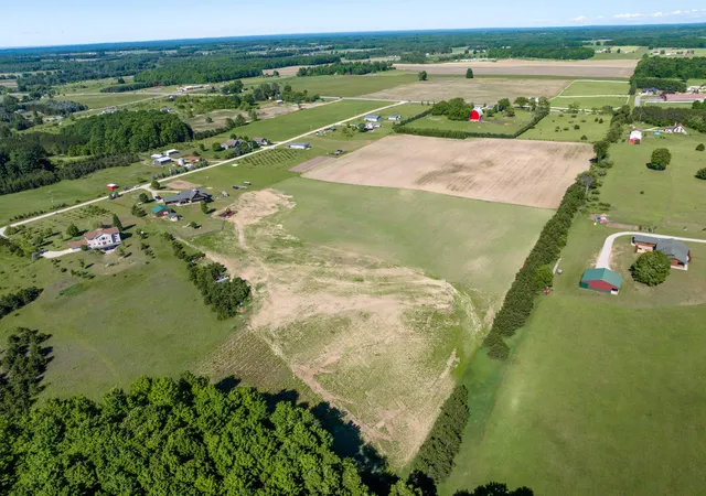 70th image of 4311 Caro Ln, Kingsley, MI 49649 | MLS# 78080070190