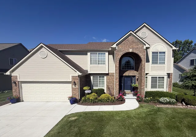 1st image of 5994 Cedar Ridge Dr, Ann Arbor, MI 48103 | MLS# 81026031680
