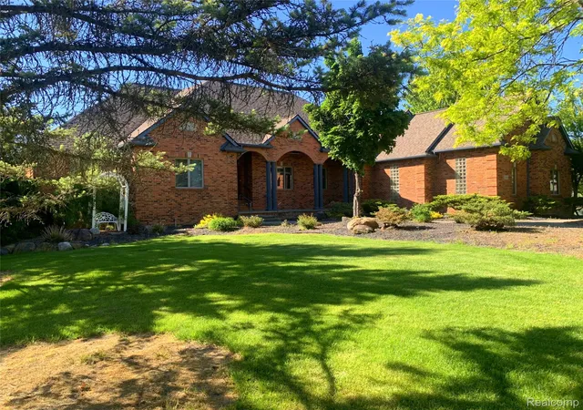 Photo 3 of Single family home for sale at 2480 S Baldwin Rd, Lake Orion, MI 48360 | MLS# 20261048154 | Listing updated on 2026-08-30