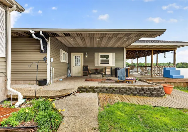 Photo 4 of Single family home for sale at 17 E White Lake Dr Twin Lakes Mi 49457, Twin Lake, MI 49457 | MLS# 20261048162 | Listing updated on 2026-07-06