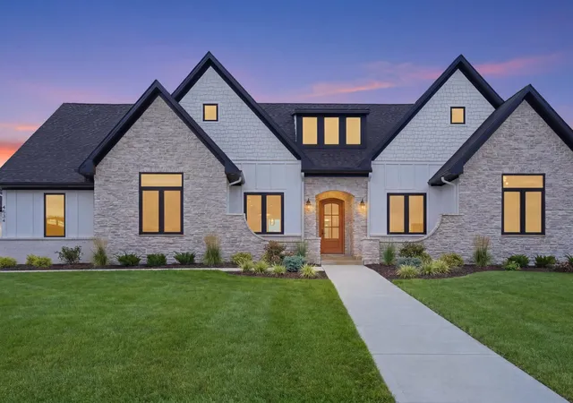 Photo 1 of Single family home for sale at 9034 York Crst Dr, Saline, MI 48176 | MLS# 81026031692 | Listing updated on 2026-09-16