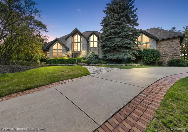 Photo 3 of Single family home for sale at 6263 Canter Crk Trl, Grand Blanc, MI 48439 | MLS# 20261048169 | Listing updated on 2026-09-16