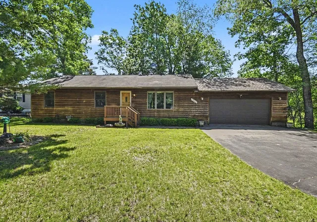 2nd image of 1660 Iroquois Trl, National City, MI 48748 | MLS# 77080070201