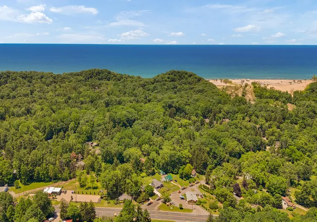 2nd image of 12274 Red Arrow Hwy, Sawyer, MI 49125 | MLS# 65026031713