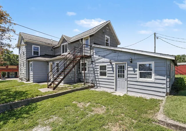 Photo 3 of Multi family home for sale at 4737 Territorial Rd, Benton Harbor, MI 49022 | MLS# 69026031712 | Listing updated on 2026-07-24