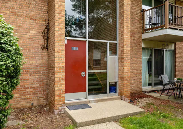 Photo 3 of Condo for sale at 1213 Island Dr #101, Ann Arbor, MI 48105 | MLS# 81026031736 | Listing updated on 2026-06-29