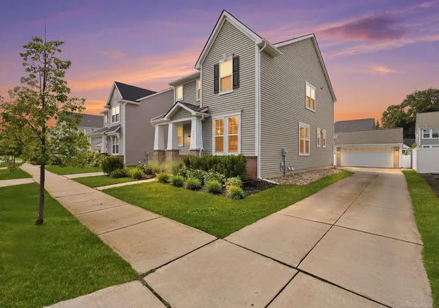 Photo 1 of Sale Pending at 420 College St, Ferndale, MI 48220 | MLS# 58050212706 | Listing updated on 2026-08-26