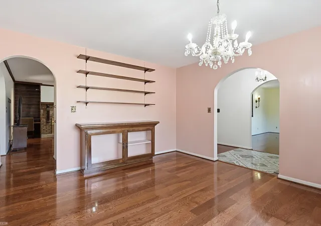 Photo 3 of Single family home for sale at 42424 Tessmer Dr, Sterling Heights, MI 48314 | MLS# 58050212712 | Listing updated on 2026-08-04
