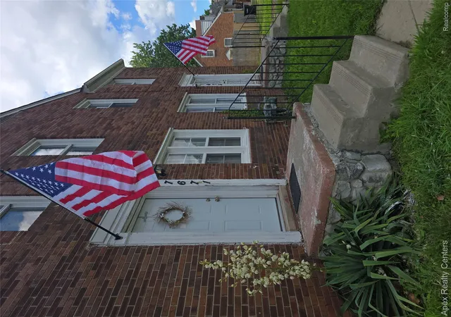 Photo 4 of Single family home for sale at 7671 - 7675 Evergreen Ave, Detroit, MI 48228 | MLS# 20261048221 | Listing updated on 2026-08-22