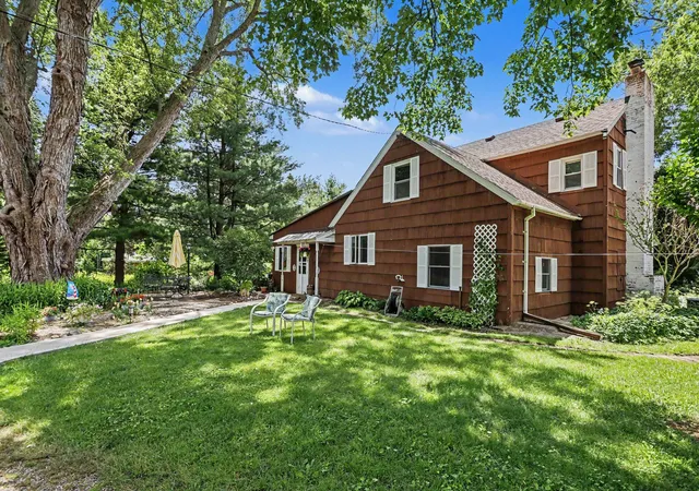 Single family home for sale at 4231 S 12th Street, Kalamazoo, MI 49009 | MLS# 66026031763 | Listing updated on 2026-08-03