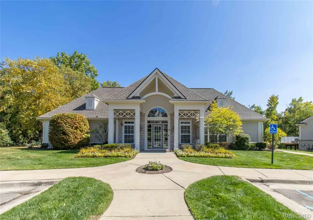 35th image of 1286 Alameda Blvd, Troy, MI 48085 | MLS# 20261048248
