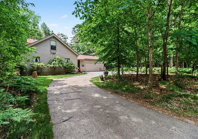 Photo 1 of Sale Pending at 10035 Hawthorne Ln, Stanwood, MI 49346 | MLS# 72026031790 | Listing updated on 2026-09-11