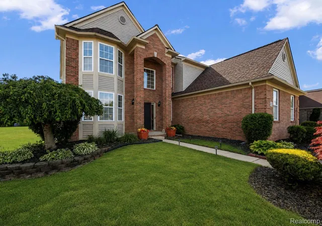 Photo 2 of Single family home for sale at 6552 Florence Ln, Van Buren Township, MI 48111 | MLS# 20261048258 | Listing updated on 2026-08-27