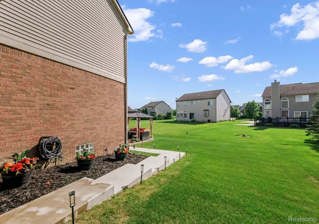 Photo 4 of Single family home for sale at 6552 Florence Ln, Van Buren Township, MI 48111 | MLS# 20261048258 | Listing updated on 2026-08-27