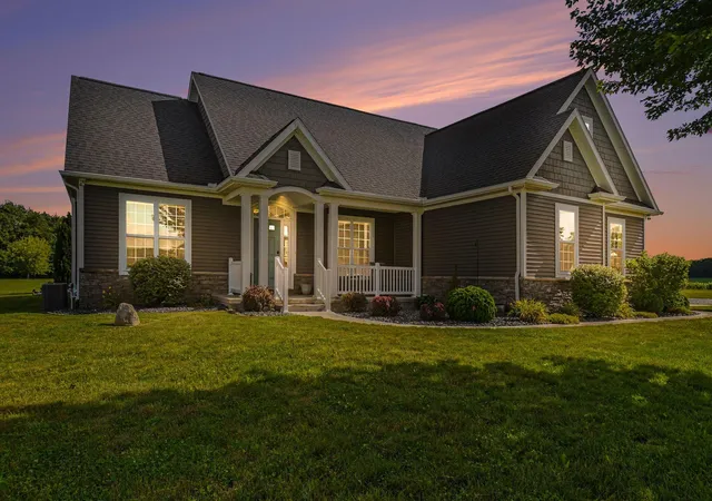 Photo 2 of Single family home for sale at 3181 Chamberlain Rd, Buchanan, MI 49107 | MLS# 69026031806 | Listing updated on 2026-09-08