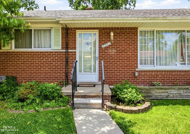 Photo 1 of Sale Pending at 22972 Clairwood St, Saint Clair Shores, MI 48080 | MLS# 58050212747 | Listing updated on 2026-08-31